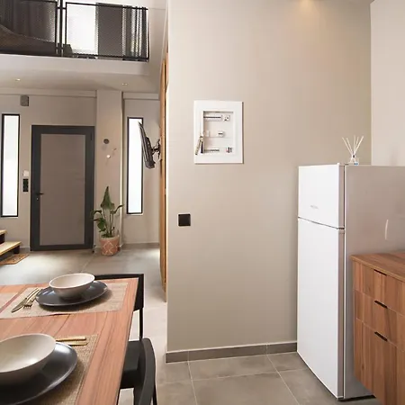 Apertura Minima Living Space Next To Sea Kalamata Exterior foto