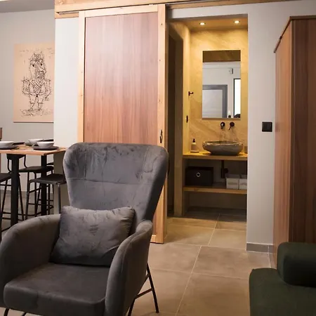 Apertura Minima Living Space Next To Sea Kalamata Exterior foto