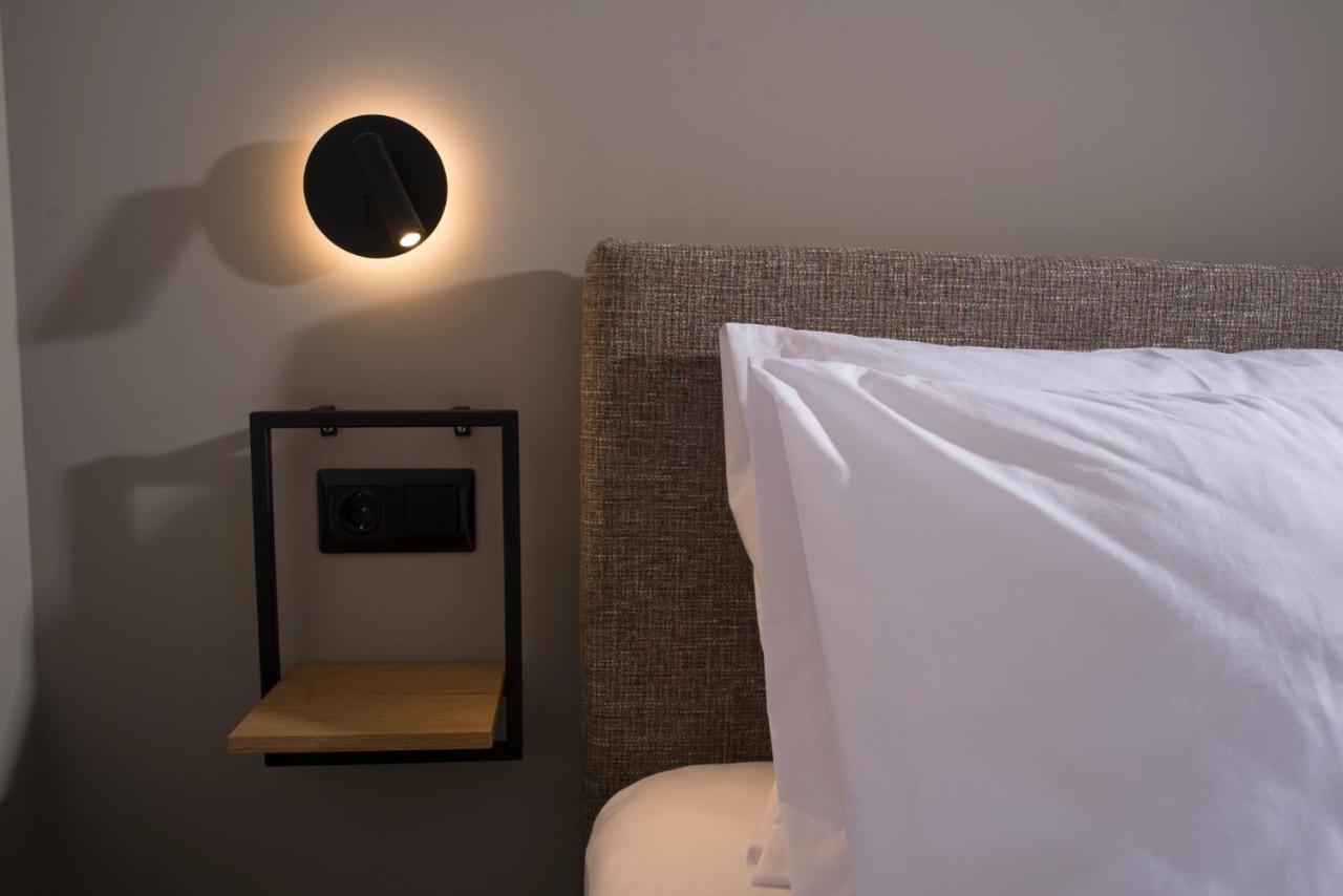 Apertura Minima Living Space Next To Sea Apartment Kalamata