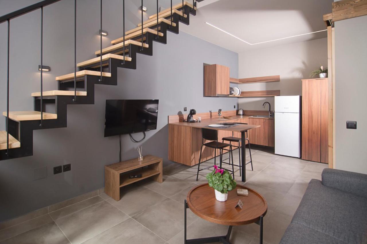 Apartment Apertura Minima Living Space Next To Sea Kalamata