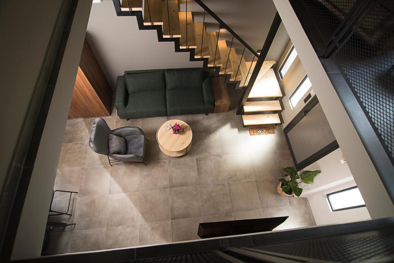 Apertura Minima Living Space Next To Sea Apartment *