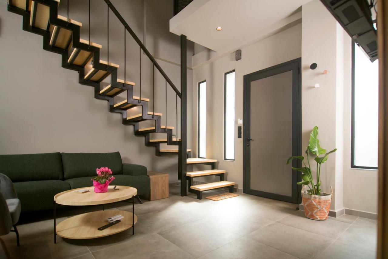 Apertura Minima Living Space Next To Sea Apartment Kalamata
