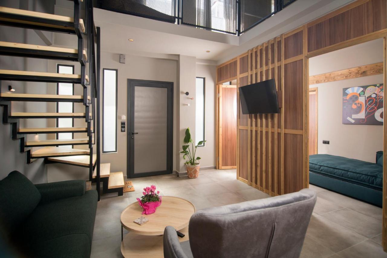 Apertura Minima Living Space Next To Sea Apartment *